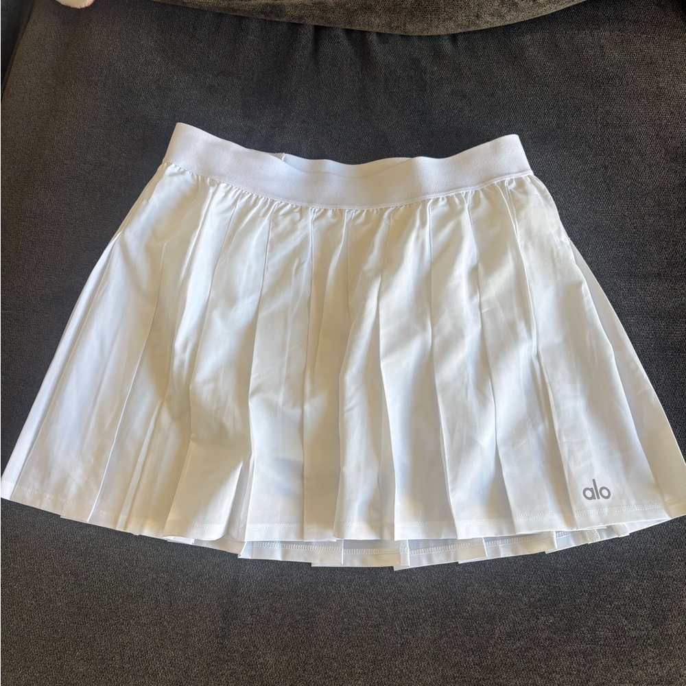 ALO Yoga Women's White Skater Skirt